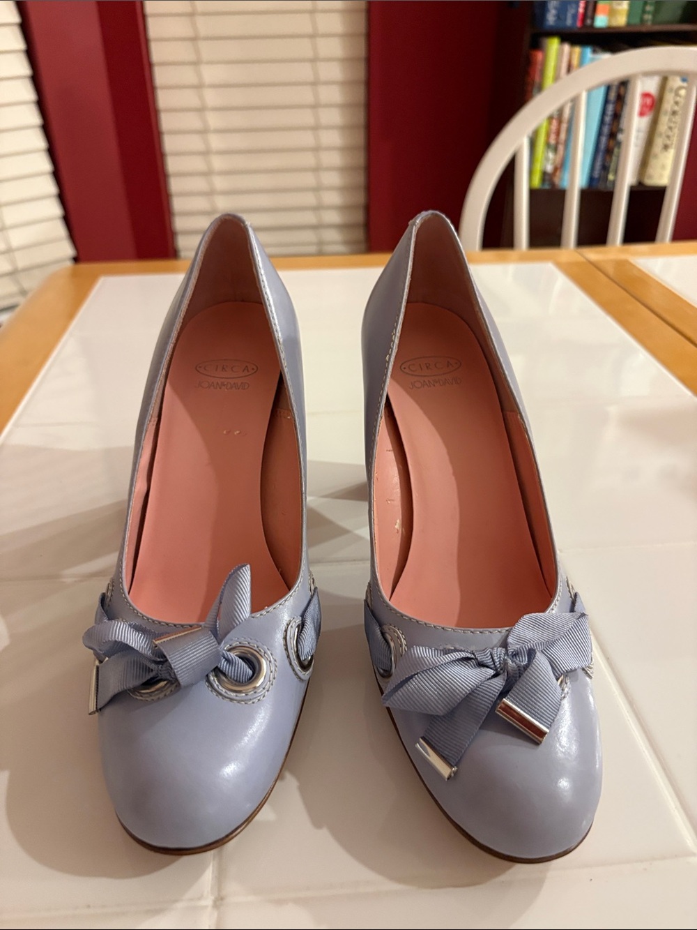 Joan & David Pastel Purple Ribbon Accent Pumps